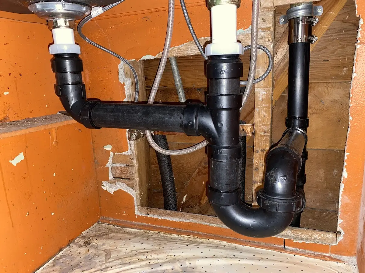 Professional Pipe Bursting equipment and tools on the job in Chagrin Falls